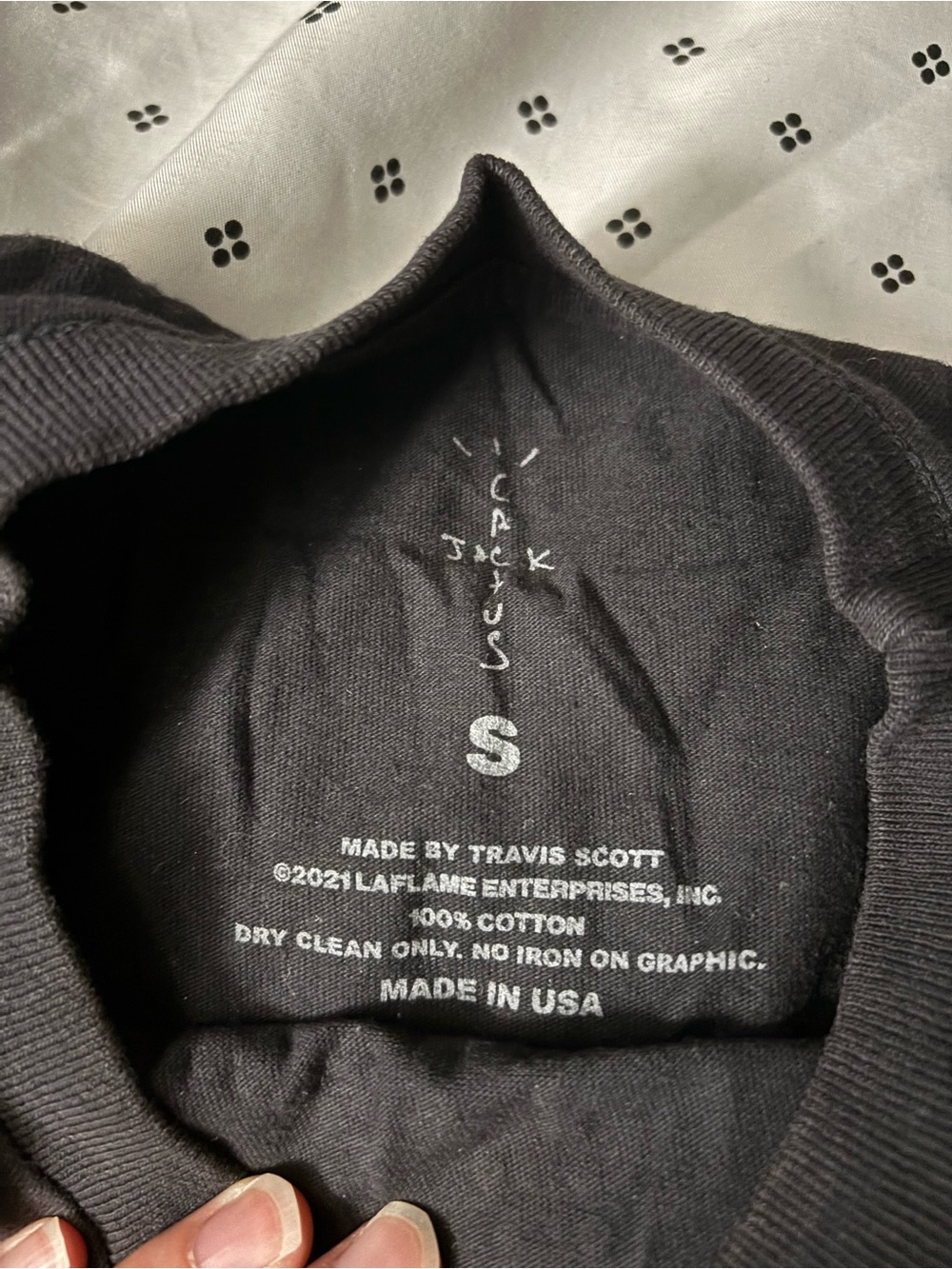 Travis Scott Mastermind Japan Tee - Picture 2 of 4